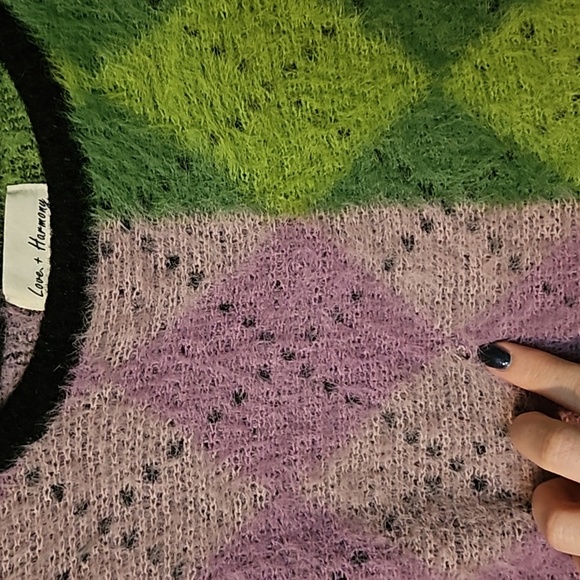 Love & Harmony Womens Medium Crop Sweater - Picture 5 of 5